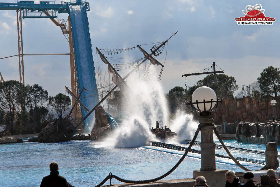 Silver Mountain Water Park >> Europa-Park photos by The Theme Park Guy Silver Mountain Water Park >> Europa-Park photos by The Theme Park Guy