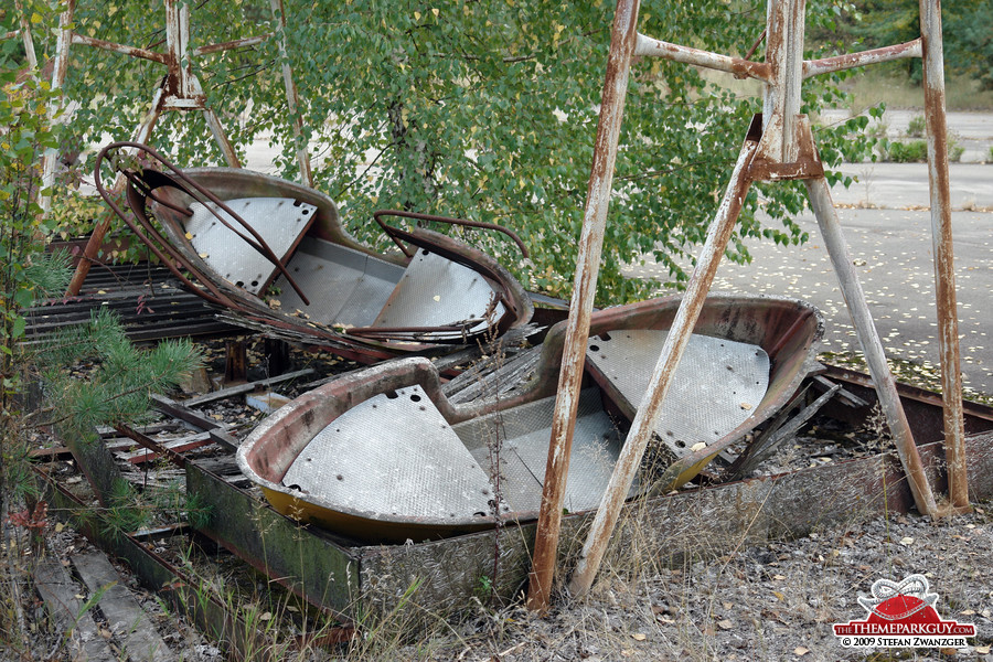 Abandoned swingboats