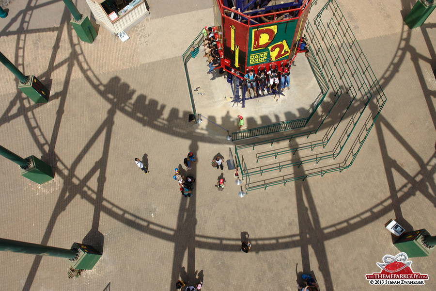 Coaster shadow