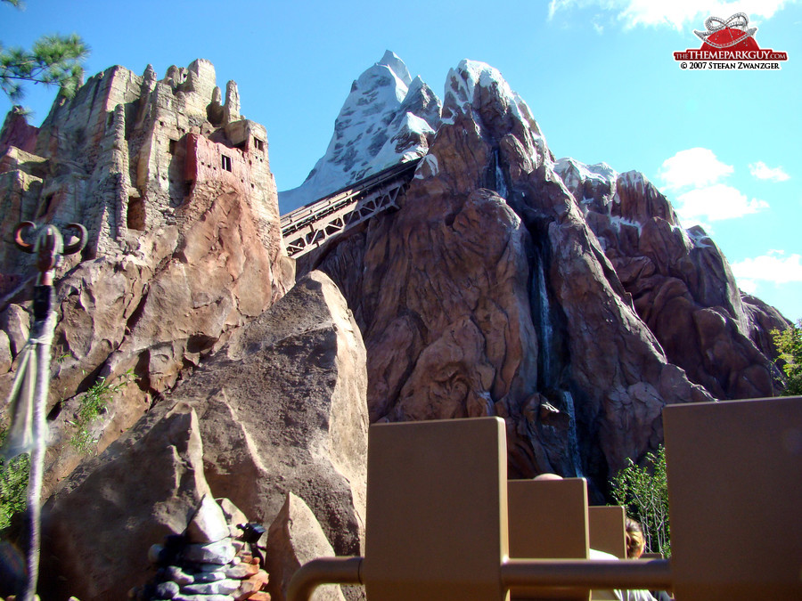 DINOSAUR at Disney's Animal Kingdom Ride POV 