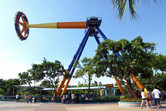 Giant Frisbee ride