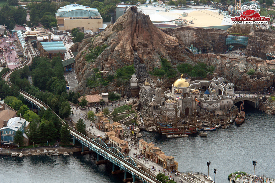 The ingeniously designed centerpiece volcano Mount Prometheus