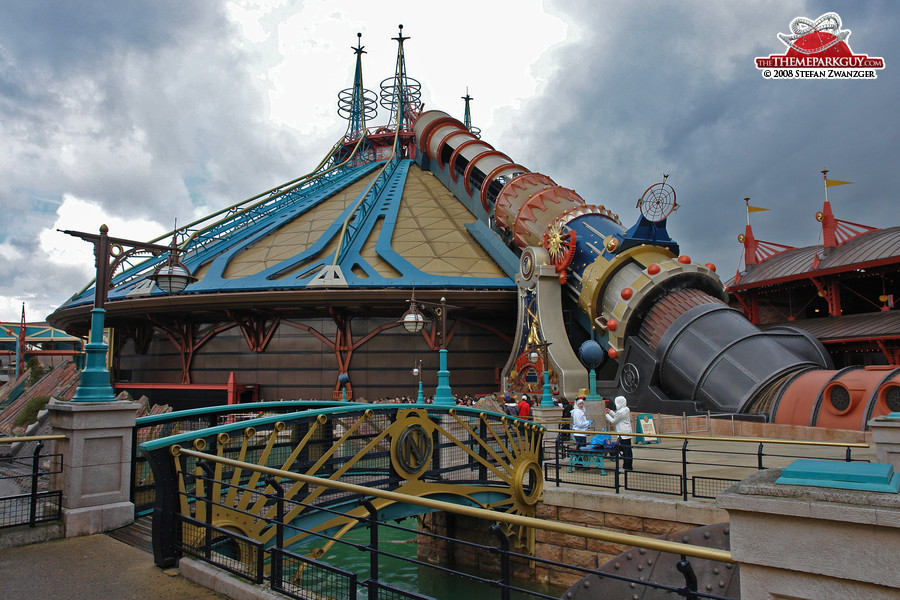 Space Mountain at Disneyland Paris