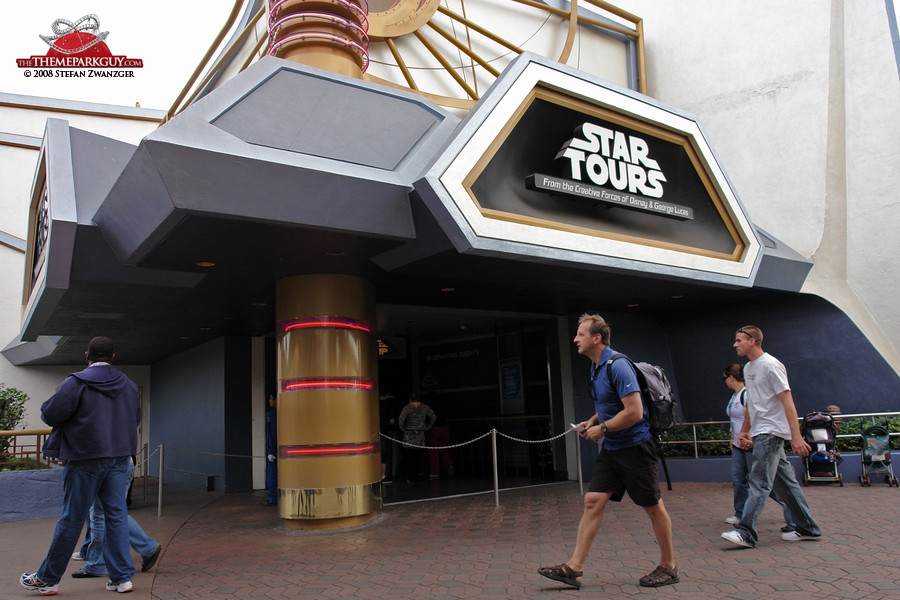 Star Tours flight simulator