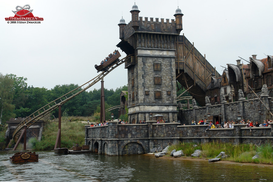 Flying Dutchman roller coaster section