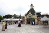 Enchanted Kingdom entrance