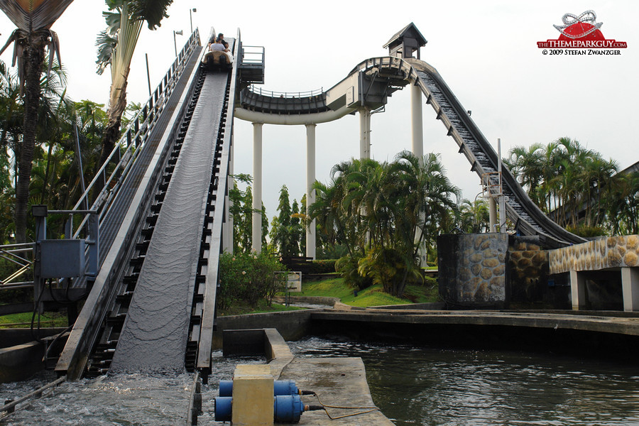 Approaching the lift hill