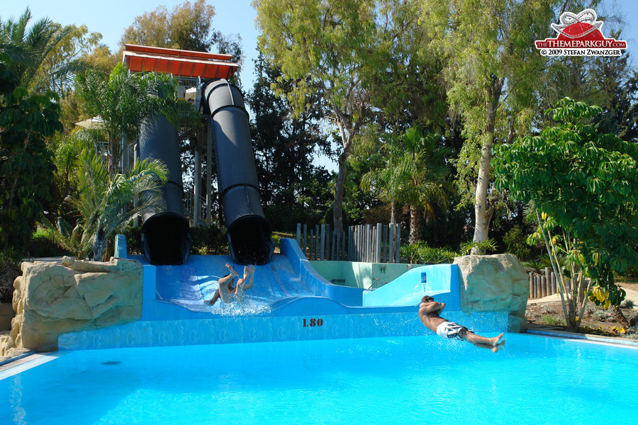Body slide with a flying section