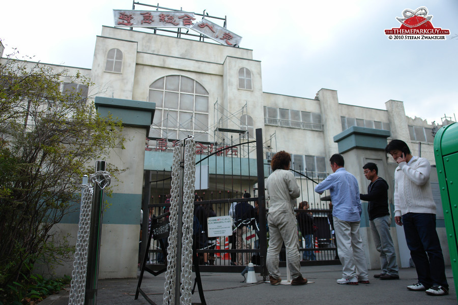 Haunted Hospital entrance