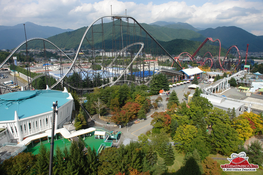 More Fuji-Q Highland