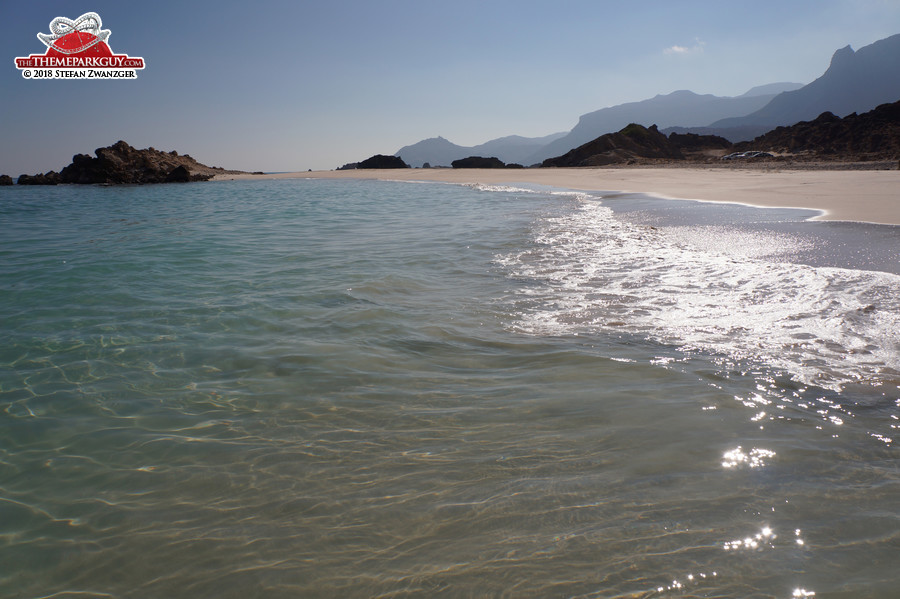 Fazayah beach romance