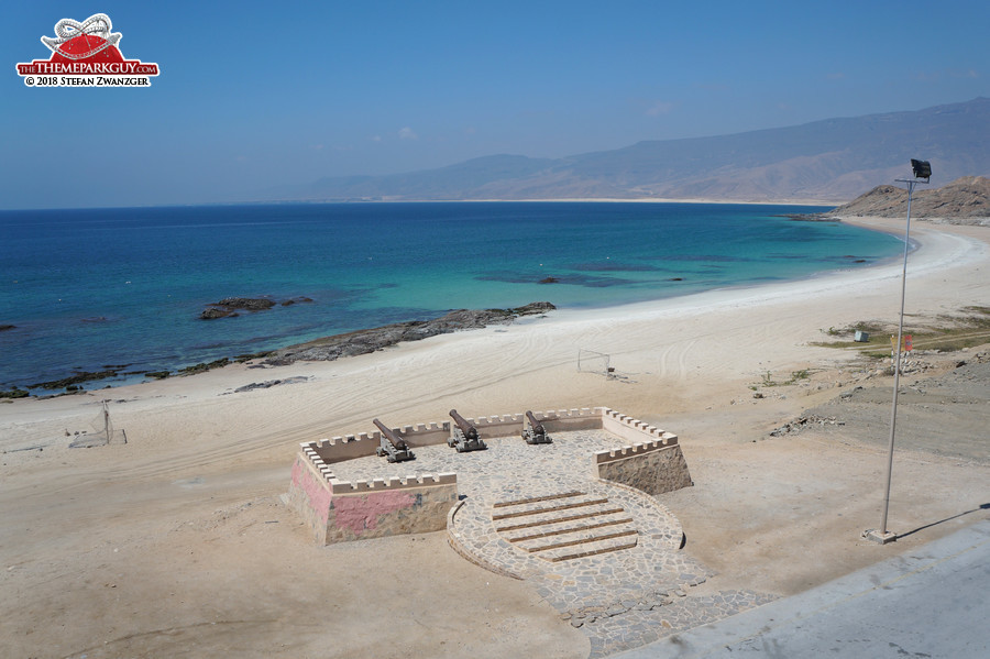 Beach in front of Mirbat castle