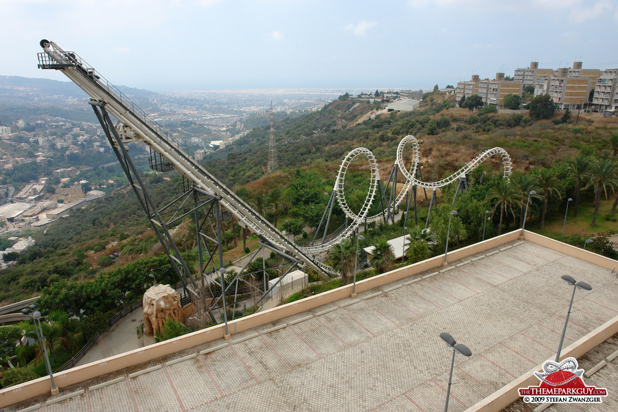 Shuttle roller coaster (runs back and forth per ride)