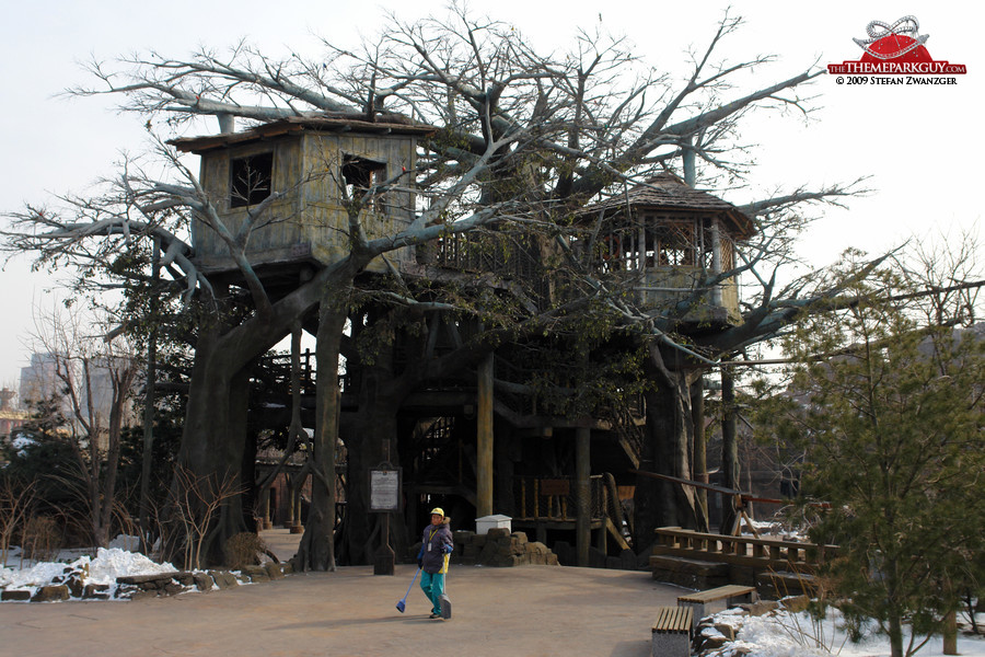 Happy Valley Beijing tree house