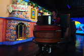 Dark ride with laser pistols