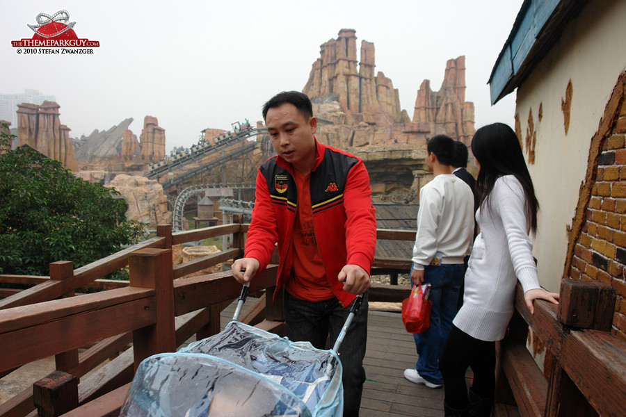 Coaster with dad