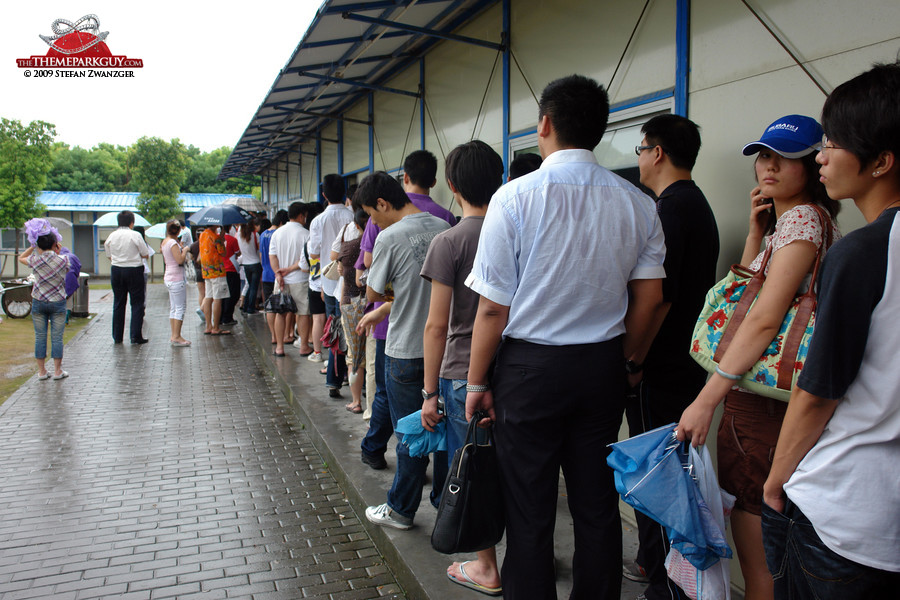 Queuing for annual passes prior to opening