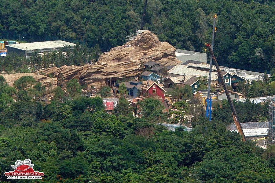 Big Grizzly Mountain Runaway Mine Cars coaster