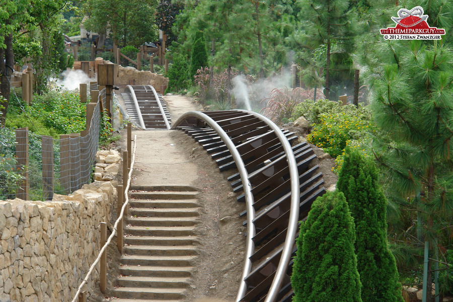 Smooth Grizzly Gulch coaster tracks