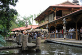 Jungle Cruise loading station