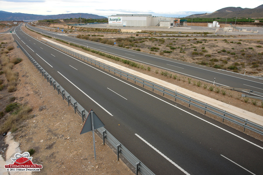 The road that passes the proposed Paramount Park site