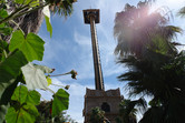 Mexican-themed drop tower