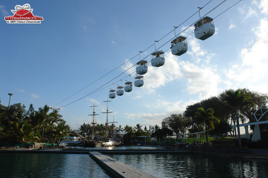 Sea World cable car