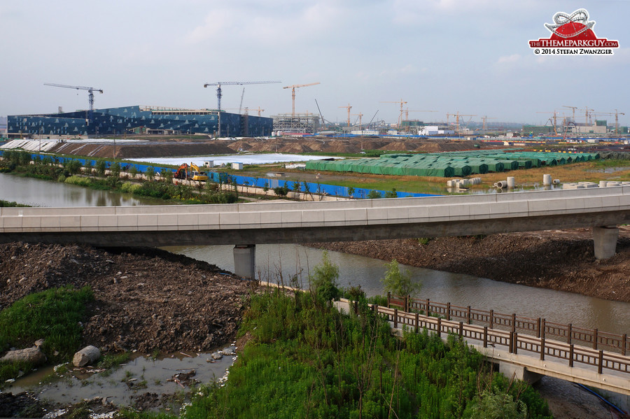 Shanghai Disneyland panorama