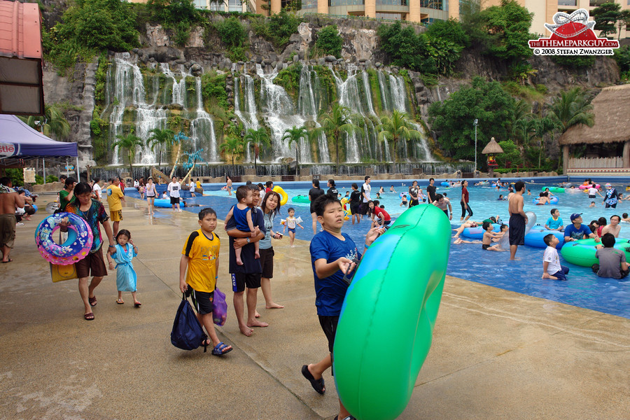 You won't have fun in the park without a tube