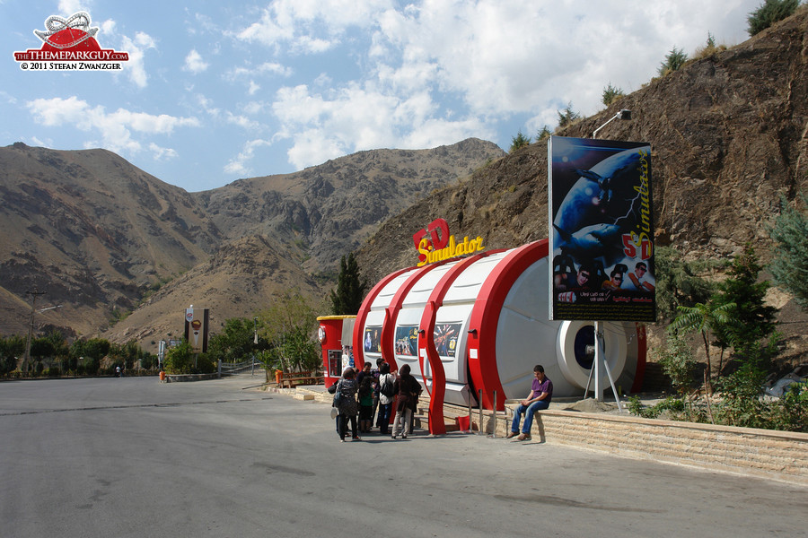 Up in the mountains: 5-D cinema in an unanticipated location