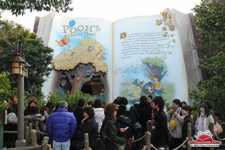 Pooh's Hunny Hunt ride entrance