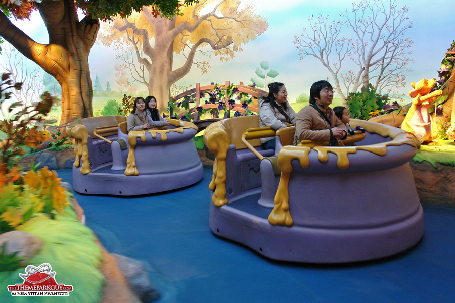 Tokyo Disneyland's legendary trackless Hunny Hunt ride