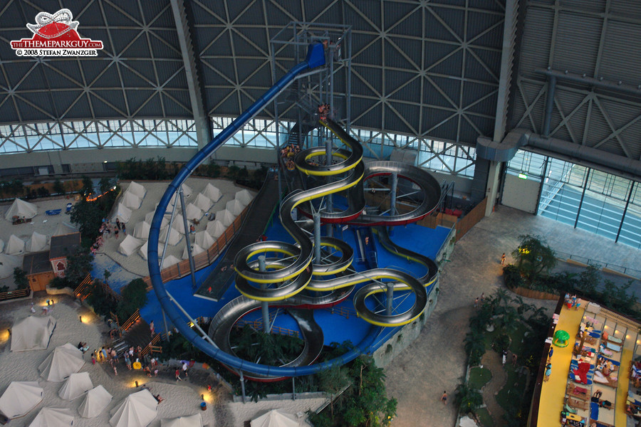 Tropical Islands slide tower