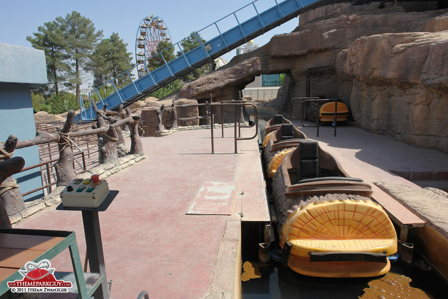 Sleeping log flume ride