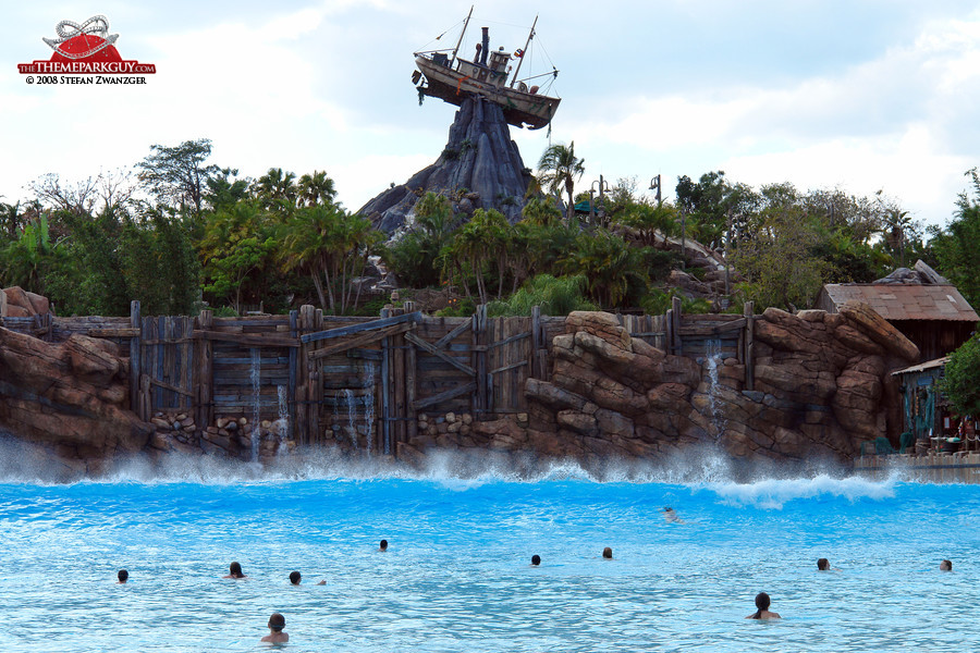 Typhoon Lagoon wave pool