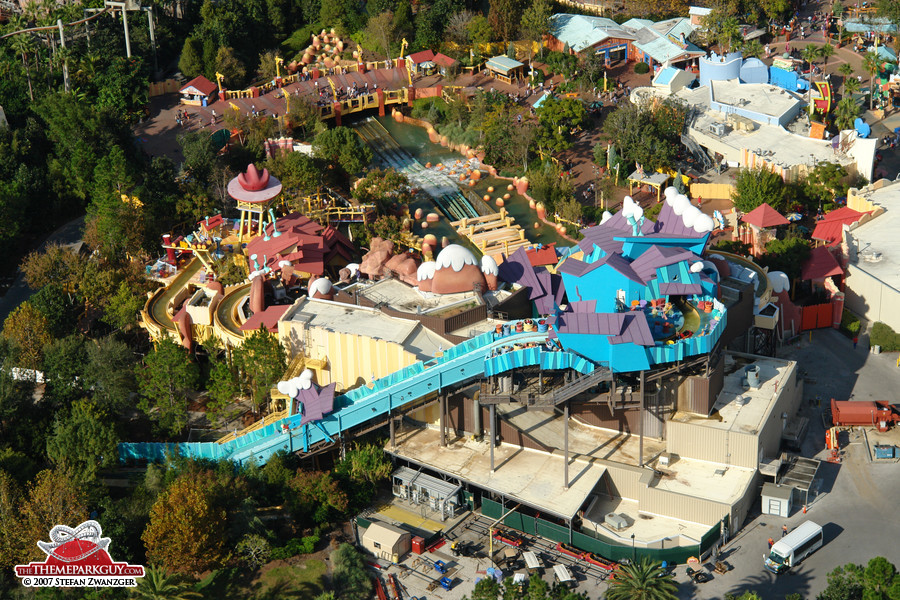 Dudley Do-Right flume ride from above