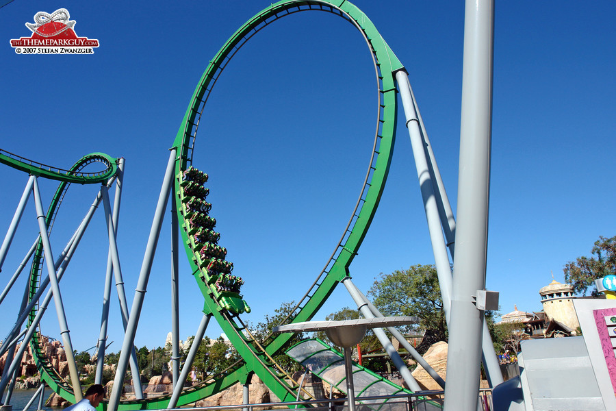 Hulk coaster loop