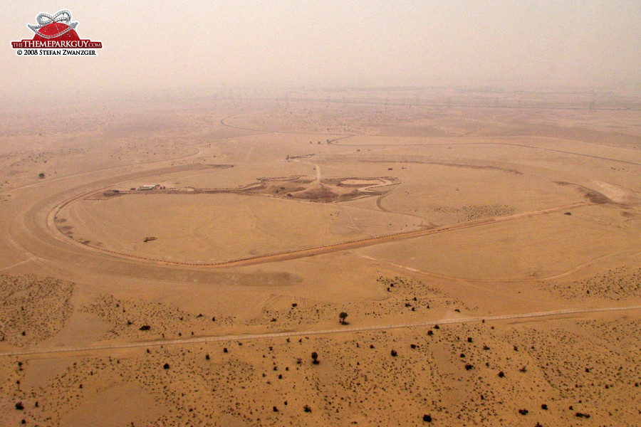 Approaching the Universal Studios Dubailand site