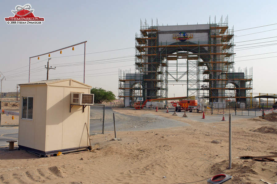 Universal Studios gate under construction