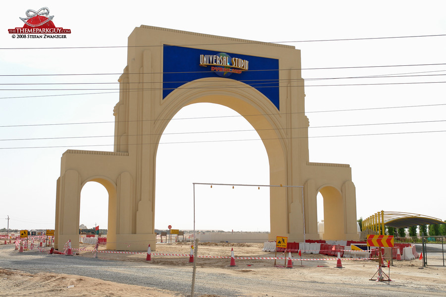 Universal Studios Dubailand gate