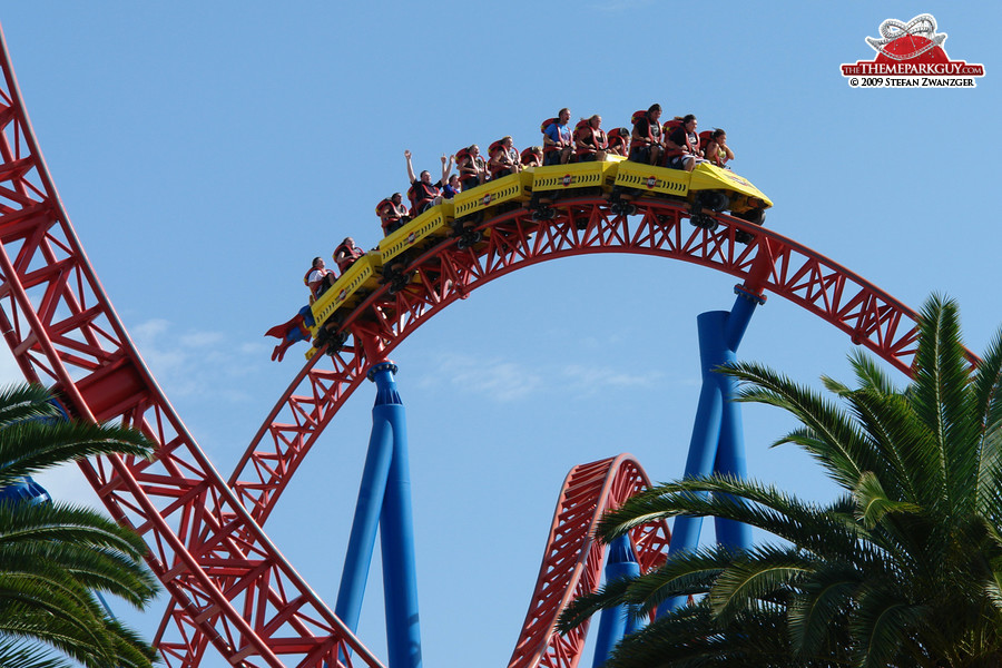 Superman coaster in action