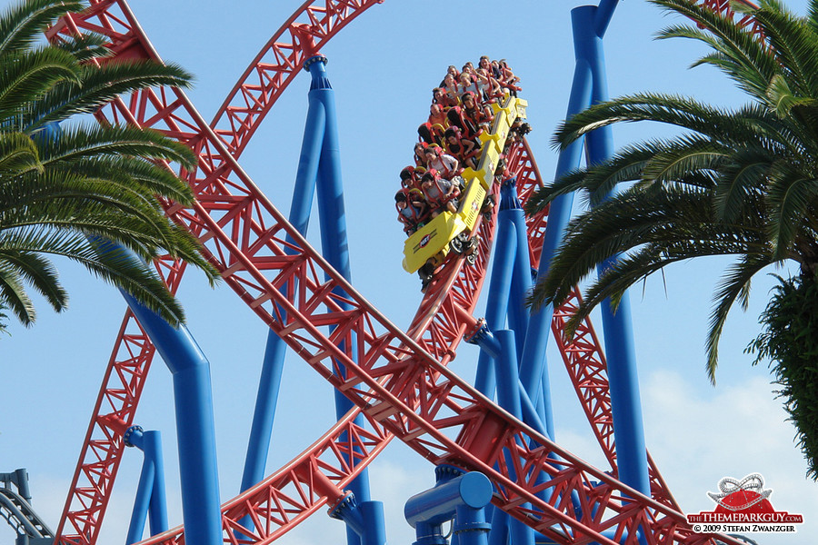 Superman coaster at Warner Brothers Movie World