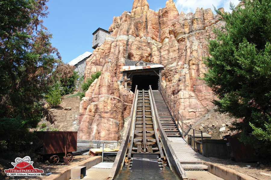 Entering the Wild West Falls mountain