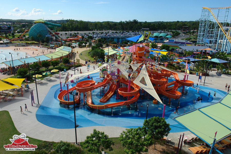 Kids water playground