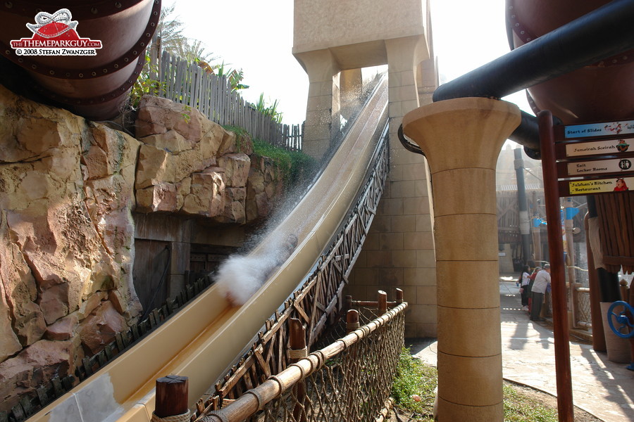 Steep and fast Jumeirah Sceirah slide