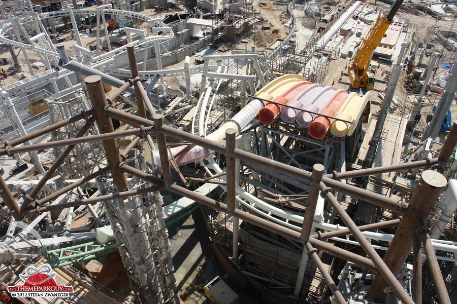 Torrent, high-speed body slide, roller coaster and mat racer super-imposed!